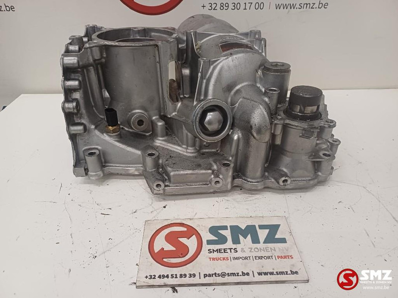 Mercedes-Benz Occ oliefilterhuis Mercedes - فلتر الزيت - شاحنة: صورة 4 Mercedes-Benz Occ oliefilterhuis Mercedes - فلتر الزيت - شاحنة: صورة 4