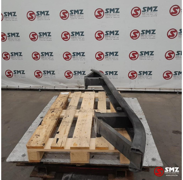 Mercedes-Benz Occ onderrijdbeveiliging Mercedes - مصد - شاحنة: صورة 4 Mercedes-Benz Occ onderrijdbeveiliging Mercedes - مصد - شاحنة: صورة 4