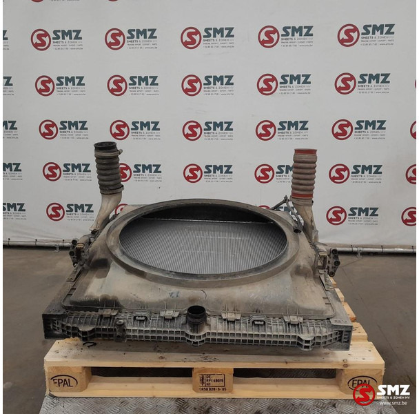 Mercedes-Benz Occ radiator + intercooler Mercedes - مشعاع - شاحنة: صورة 1 Mercedes-Benz Occ radiator + intercooler Mercedes - مشعاع - شاحنة: صورة 1