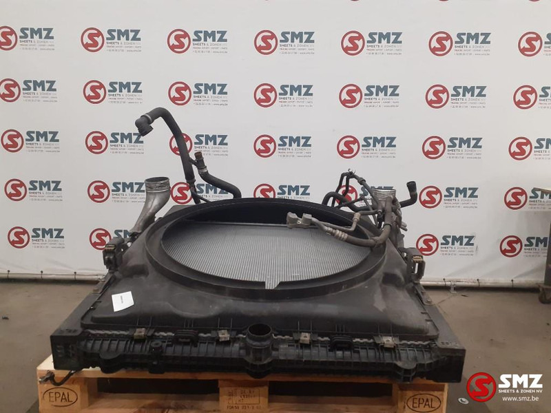 Mercedes-Benz Occ radiator + intercooler Mercedes - مشعاع - شاحنة: صورة 1 Mercedes-Benz Occ radiator + intercooler Mercedes - مشعاع - شاحنة: صورة 1
