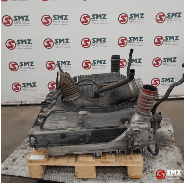 Mercedes-Benz Occ radiator + intercooler + expansievat Mercedes - مشعاع - شاحنة: صورة 4 Mercedes-Benz Occ radiator + intercooler + expansievat Mercedes - مشعاع - شاحنة: صورة 4