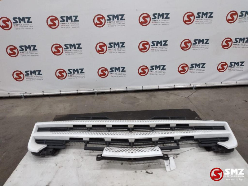 Mercedes-Benz Occ radiatorgrille Mercedes - شبكة تهوية - شاحنة: صورة 1 Mercedes-Benz Occ radiatorgrille Mercedes - شبكة تهوية - شاحنة: صورة 1