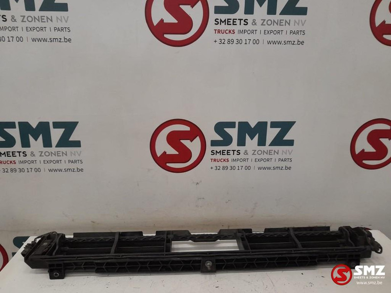 Mercedes-Benz Occ radiatorgrille Mercedes - شبكة تهوية - شاحنة: صورة 2 Mercedes-Benz Occ radiatorgrille Mercedes - شبكة تهوية - شاحنة: صورة 2