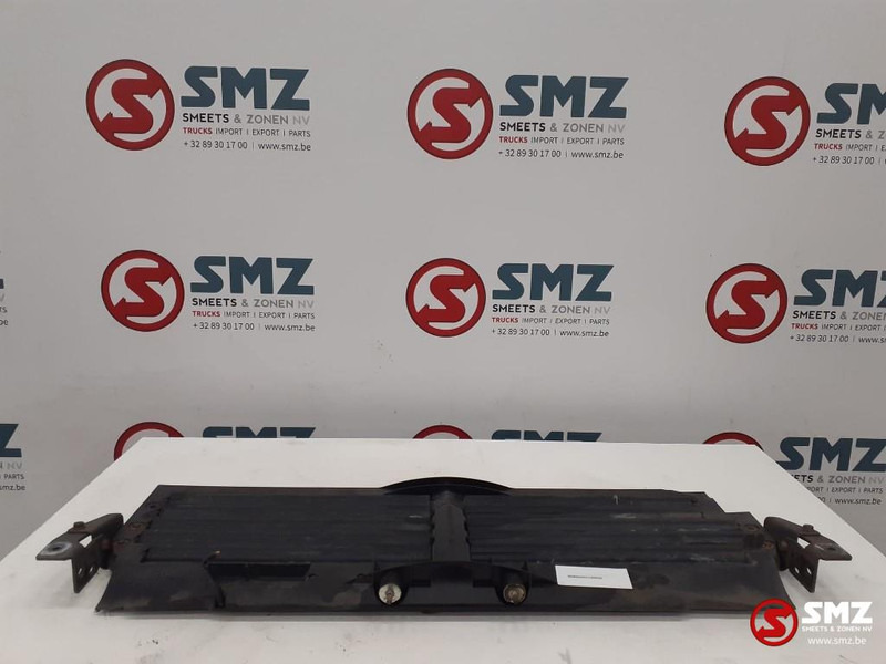 Mercedes-Benz Occ radiatorgrille Mercedes - شبكة تهوية - شاحنة: صورة 1 Mercedes-Benz Occ radiatorgrille Mercedes - شبكة تهوية - شاحنة: صورة 1