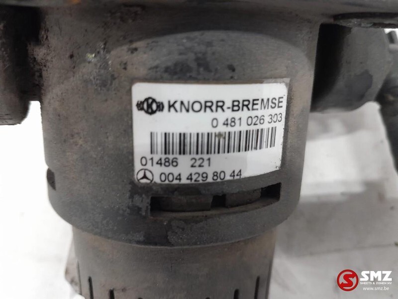 Mercedes-Benz Occ relaisklep Mercedes Actros A0044298044 0481026 - وحدة إي سي يو - شاحنة: صورة 4 Mercedes-Benz Occ relaisklep Mercedes Actros A0044298044 0481026 - وحدة إي سي يو - شاحنة: صورة 4