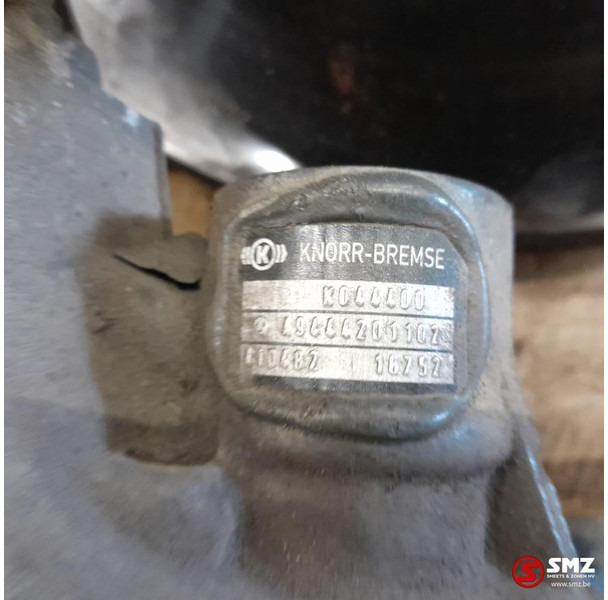 Mercedes-Benz Occ remklauw rechtsachter Mercedes - فك الكابح - شاحنة: صورة 5 Mercedes-Benz Occ remklauw rechtsachter Mercedes - فك الكابح - شاحنة: صورة 5