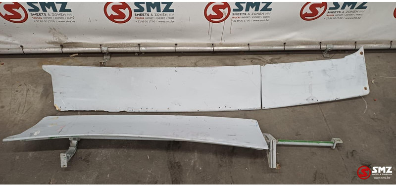 Mercedes-Benz Occ set cabinespoilers links + rechts Mercedes SK - الإيروديناميكية/ الجناح الخلفي - شاحنة: صورة 1 Mercedes-Benz Occ set cabinespoilers links + rechts Mercedes SK - الإيروديناميكية/ الجناح الخلفي - شاحنة: صورة 1