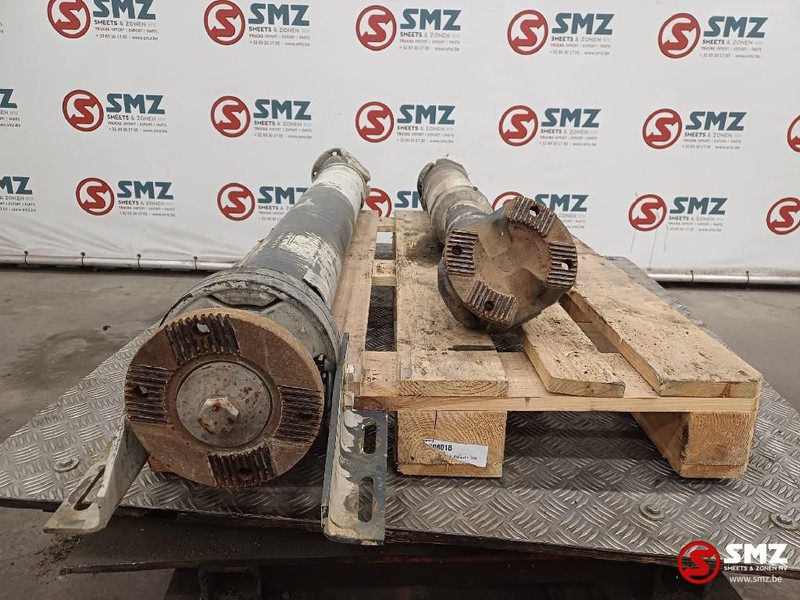 Mercedes-Benz Occ set cardanassen Mercedes - نصف رمح - شاحنة: صورة 4 Mercedes-Benz Occ set cardanassen Mercedes - نصف رمح - شاحنة: صورة 4