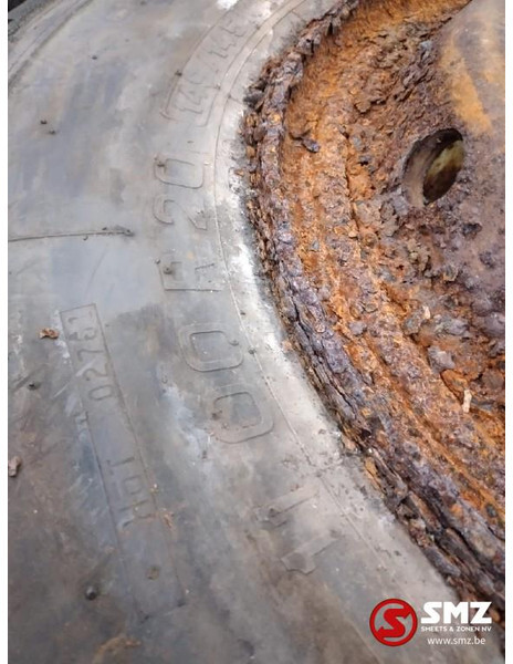 Pirelli Occ vrachtwagenband Pirelli Cinturato 11 00 R 20 - إطارات - شاحنة: صورة 3 Pirelli Occ vrachtwagenband Pirelli Cinturato 11 00 R 20 - إطارات - شاحنة: صورة 3
