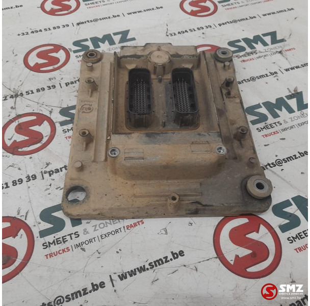 Renault Occ ECU motorbesturingseenheid DTI13 520 EUVI Rena - وحدة إي سي يو - شاحنة: صورة 4 Renault Occ ECU motorbesturingseenheid DTI13 520 EUVI Rena - وحدة إي سي يو - شاحنة: صورة 4