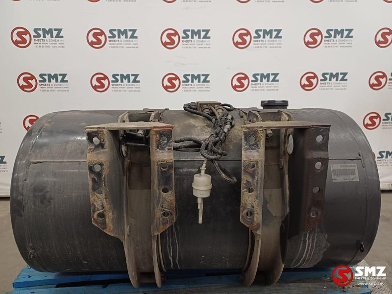 Renault Occ brandstoftank + brandstofniveausensor 315L Ren - خزان الوقود - شاحنة: صورة 2 Renault Occ brandstoftank + brandstofniveausensor 315L Ren - خزان الوقود - شاحنة: صورة 2