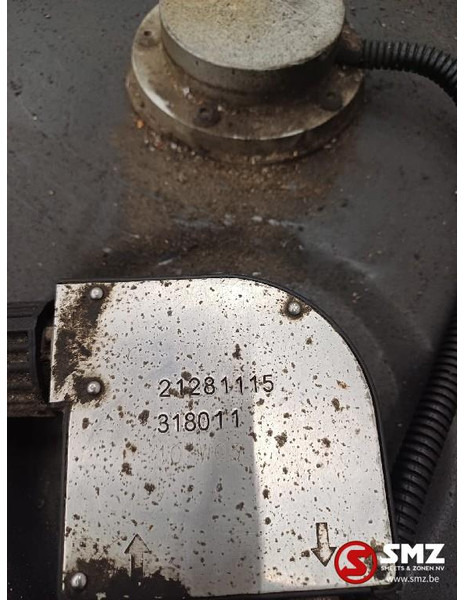 Renault Occ brandstoftank + brandstofniveausensor 315L Ren - خزان الوقود - شاحنة: صورة 5 Renault Occ brandstoftank + brandstofniveausensor 315L Ren - خزان الوقود - شاحنة: صورة 5