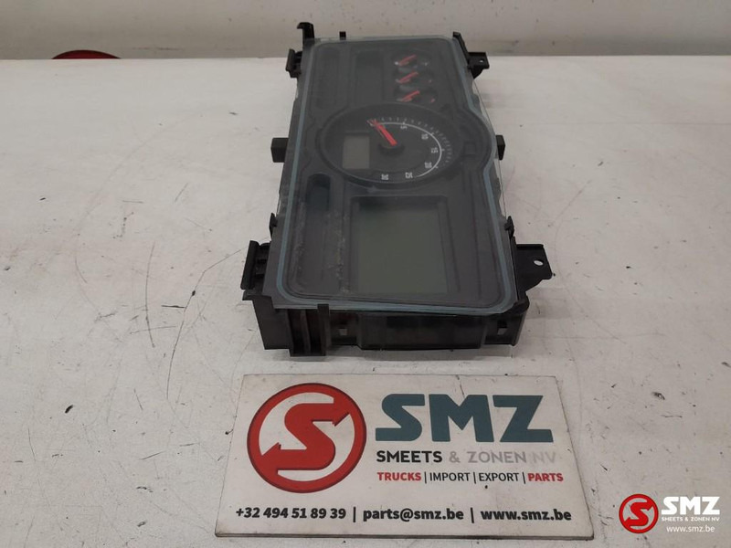 Renault Occ instrumentenpaneel Renault - لوحة العدادات - شاحنة: صورة 3 Renault Occ instrumentenpaneel Renault - لوحة العدادات - شاحنة: صورة 3