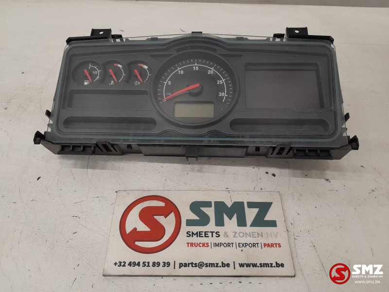 Renault Occ instrumentenpaneel Renault - لوحة العدادات - شاحنة: صورة 2 Renault Occ instrumentenpaneel Renault - لوحة العدادات - شاحنة: صورة 2