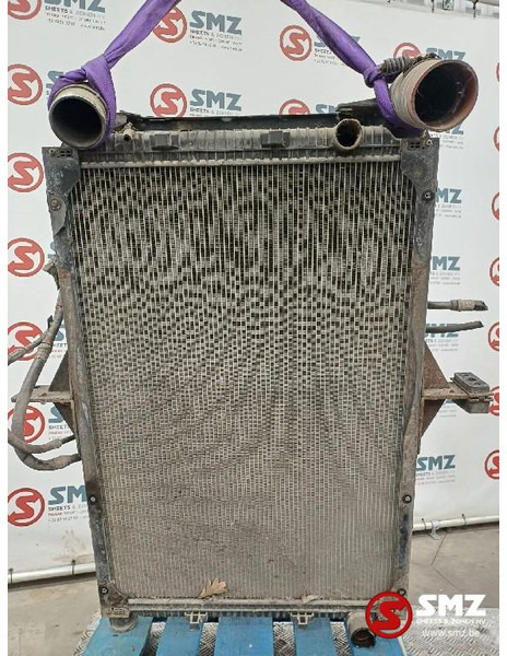 Renault Occ radiator Renault - مشعاع - شاحنة: صورة 1 Renault Occ radiator Renault - مشعاع - شاحنة: صورة 1