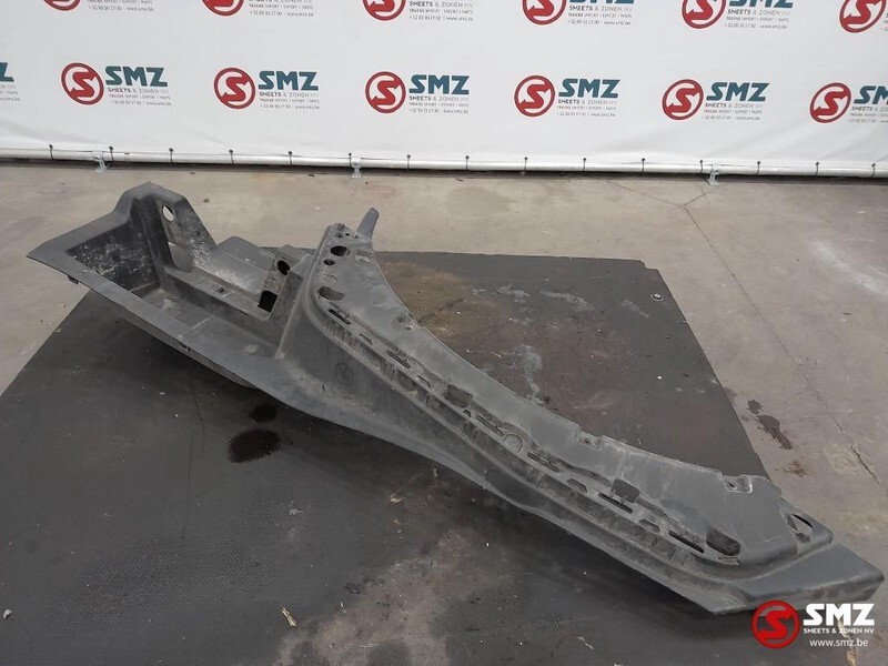 باب و قطع الغيار - شاحنة Renault Occ treeplankbehuizing rechts Renault T 82223396: صورة 6 باب و قطع الغيار - شاحنة Renault Occ treeplankbehuizing rechts Renault T 82223396: صورة 6