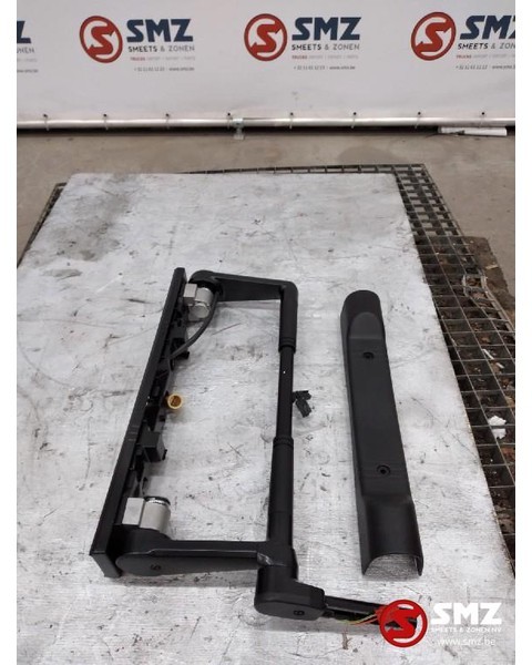 Renault Spiegelarm kit rechts Renault Magnum - مرآة الرؤية الخلفية - شاحنة: صورة 2 Renault Spiegelarm kit rechts Renault Magnum - مرآة الرؤية الخلفية - شاحنة: صورة 2