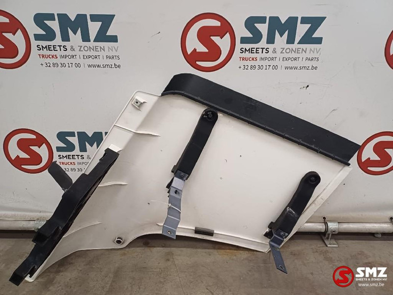 Scania Occ cabinespoiler rechts Scania - الإيروديناميكية/ الجناح الخلفي - شاحنة: صورة 2 Scania Occ cabinespoiler rechts Scania - الإيروديناميكية/ الجناح الخلفي - شاحنة: صورة 2