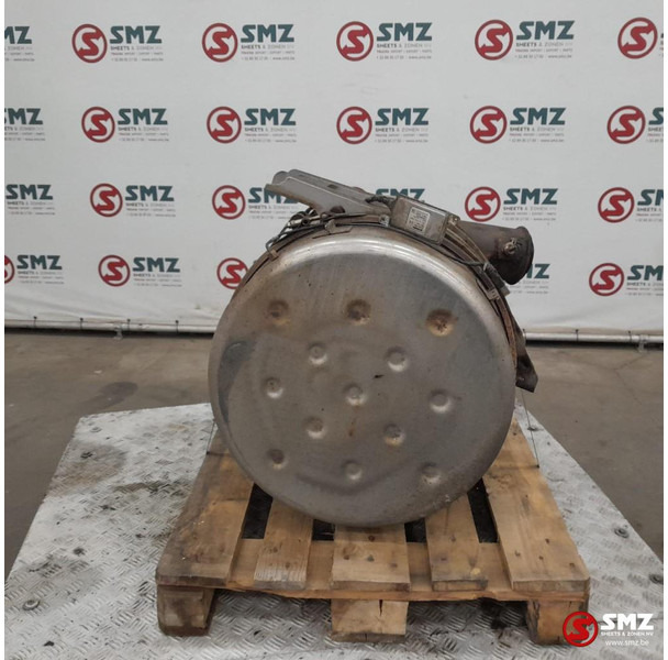 Scania Occ katalysator + NOX sensor Euro 5 Scania - محول حفاز - شاحنة: صورة 3 Scania Occ katalysator + NOX sensor Euro 5 Scania - محول حفاز - شاحنة: صورة 3