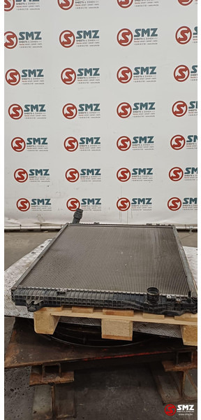 Scania Occ radiator Scania - مشعاع - شاحنة: صورة 2 Scania Occ radiator Scania - مشعاع - شاحنة: صورة 2