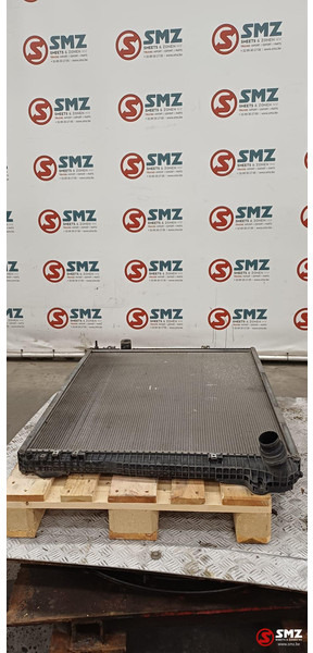 Scania Occ radiator Scania - مشعاع - شاحنة: صورة 1 Scania Occ radiator Scania - مشعاع - شاحنة: صورة 1