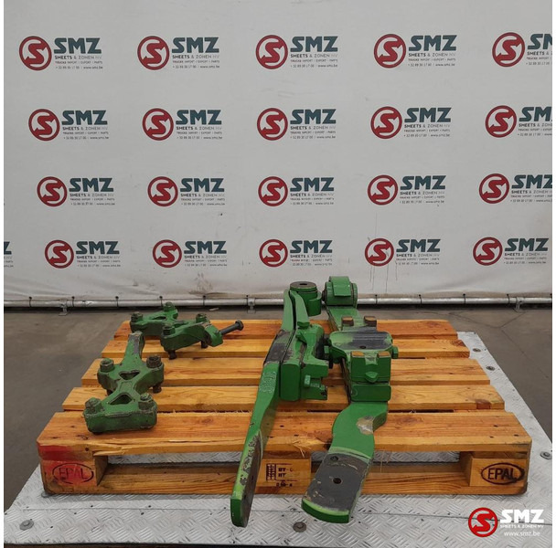 Scania Occ set bladveren achteras Scania - نظام التعليق الفولاذي - شاحنة: صورة 3 Scania Occ set bladveren achteras Scania - نظام التعليق الفولاذي - شاحنة: صورة 3