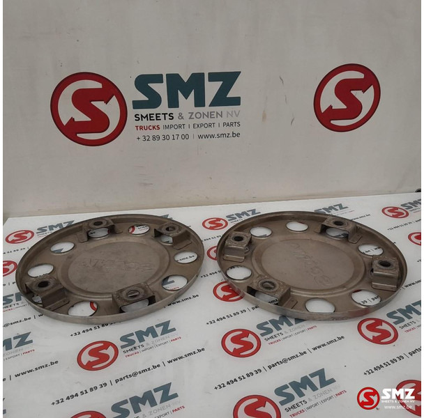 Scania Occ set van 2 wieldeksels Scania - الجنوط - شاحنة: صورة 2 Scania Occ set van 2 wieldeksels Scania - الجنوط - شاحنة: صورة 2