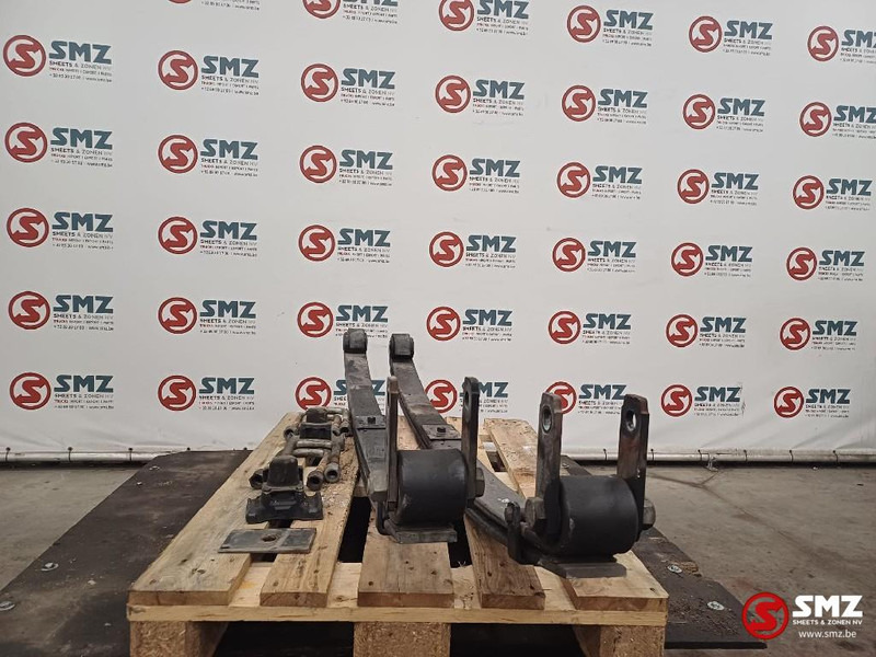 Scania Occ set voorste bladveren Scania - نظام التعليق الفولاذي - شاحنة: صورة 3 Scania Occ set voorste bladveren Scania - نظام التعليق الفولاذي - شاحنة: صورة 3