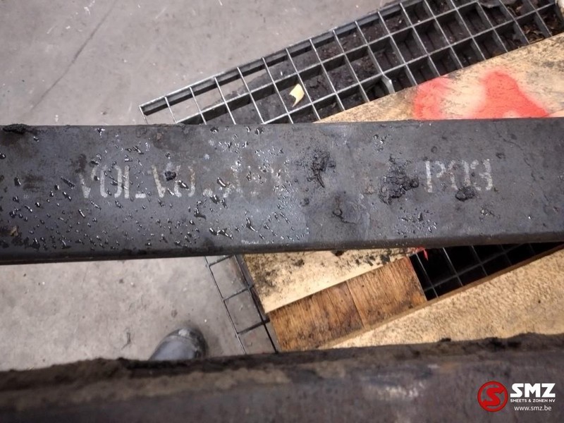 Volvo Occ Bladveren Volvo FH - نظام التعليق الفولاذي - شاحنة: صورة 3 Volvo Occ Bladveren Volvo FH - نظام التعليق الفولاذي - شاحنة: صورة 3