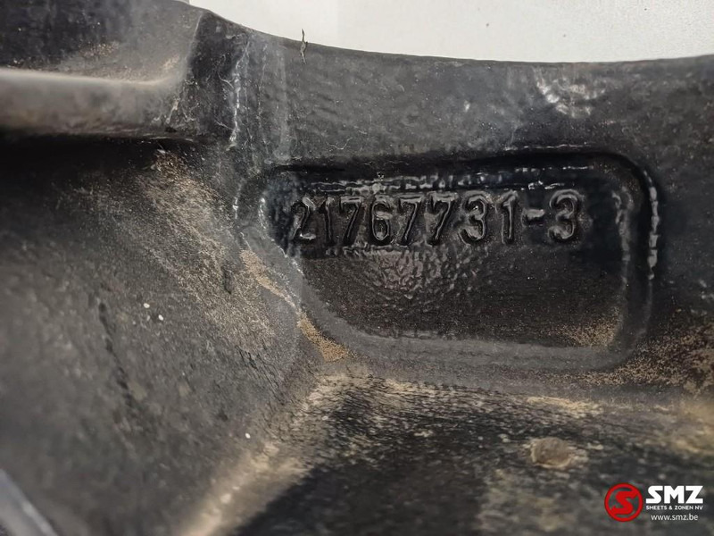 إطار هيكلي/ إطار معدني - شاحنة Volvo Occ bumperbeugel vooraan links Volvo: صورة 6 إطار هيكلي/ إطار معدني - شاحنة Volvo Occ bumperbeugel vooraan links Volvo: صورة 6