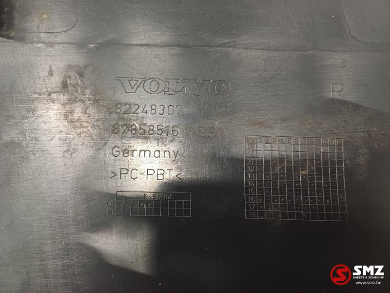 Volvo Occ bumperhoek rechts Volvo - مصد - شاحنة: صورة 3 Volvo Occ bumperhoek rechts Volvo - مصد - شاحنة: صورة 3