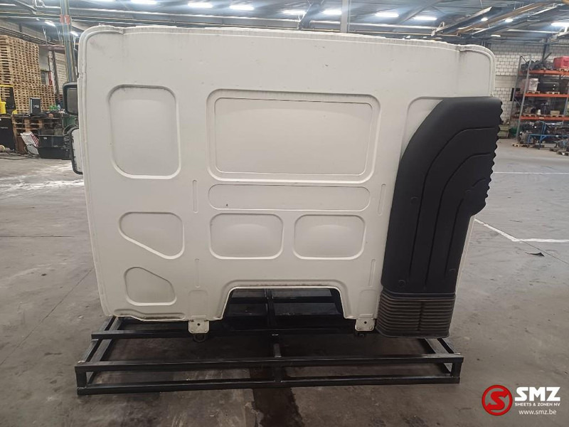 Volvo Occ cabine Volvo - الكابينة والداخلية - شاحنة: صورة 2 Volvo Occ cabine Volvo - الكابينة والداخلية - شاحنة: صورة 2