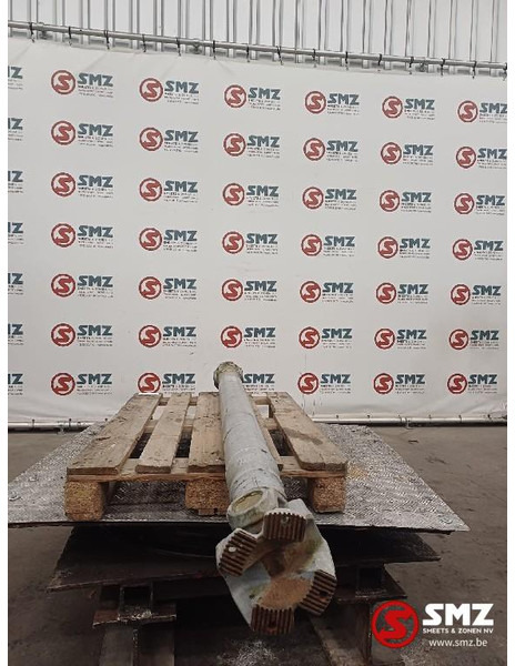 Volvo Occ cardanas Volvo - نصف رمح - شاحنة: صورة 3 Volvo Occ cardanas Volvo - نصف رمح - شاحنة: صورة 3