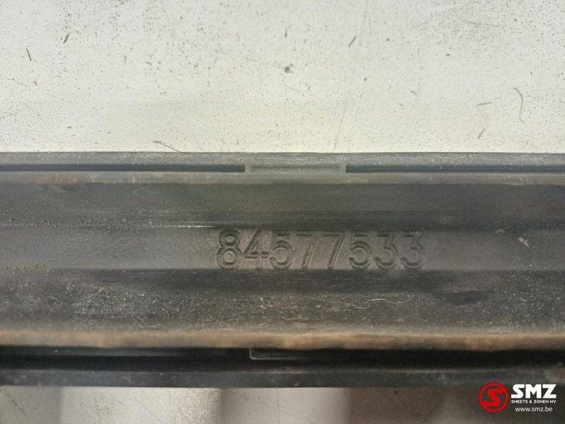 Volvo Occ grillebank Volvo - شبكة تهوية - شاحنة: صورة 3 Volvo Occ grillebank Volvo - شبكة تهوية - شاحنة: صورة 3