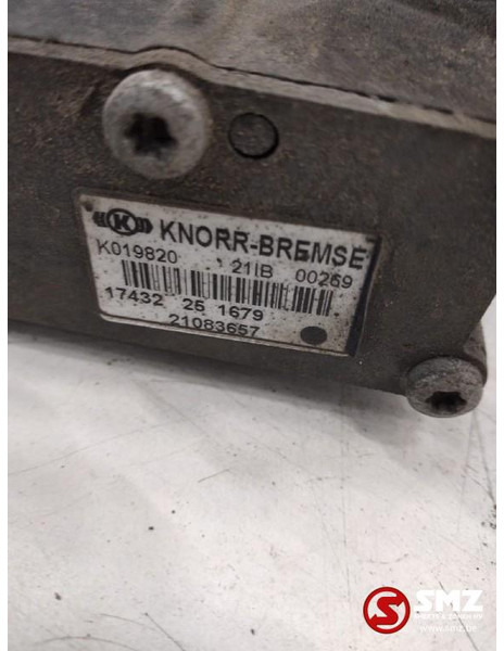 Volvo Occ hoogte regel ventiel Volvo FH 21083657 - قطع الغيار - شاحنة: صورة 3 Volvo Occ hoogte regel ventiel Volvo FH 21083657 - قطع الغيار - شاحنة: صورة 3