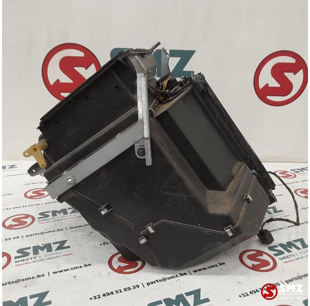 Volvo Occ kachelhuis Volvo - الحرارة/ التهوية - شاحنة: صورة 4 Volvo Occ kachelhuis Volvo - الحرارة/ التهوية - شاحنة: صورة 4