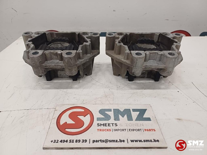 Volvo Occ set motorsteunen Volvo - كرسي مكينة - شاحنة: صورة 3 Volvo Occ set motorsteunen Volvo - كرسي مكينة - شاحنة: صورة 3