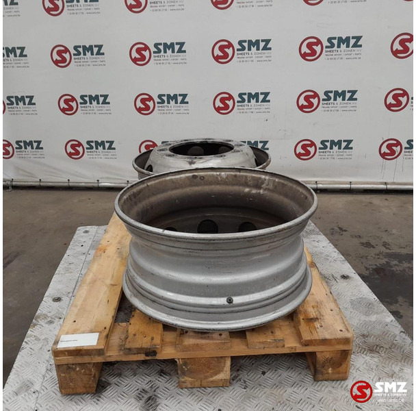 Volvo Occ set van 2 velgen 22.5x9.00 Volvo - الجنوط - شاحنة: صورة 4 Volvo Occ set van 2 velgen 22.5x9.00 Volvo - الجنوط - شاحنة: صورة 4