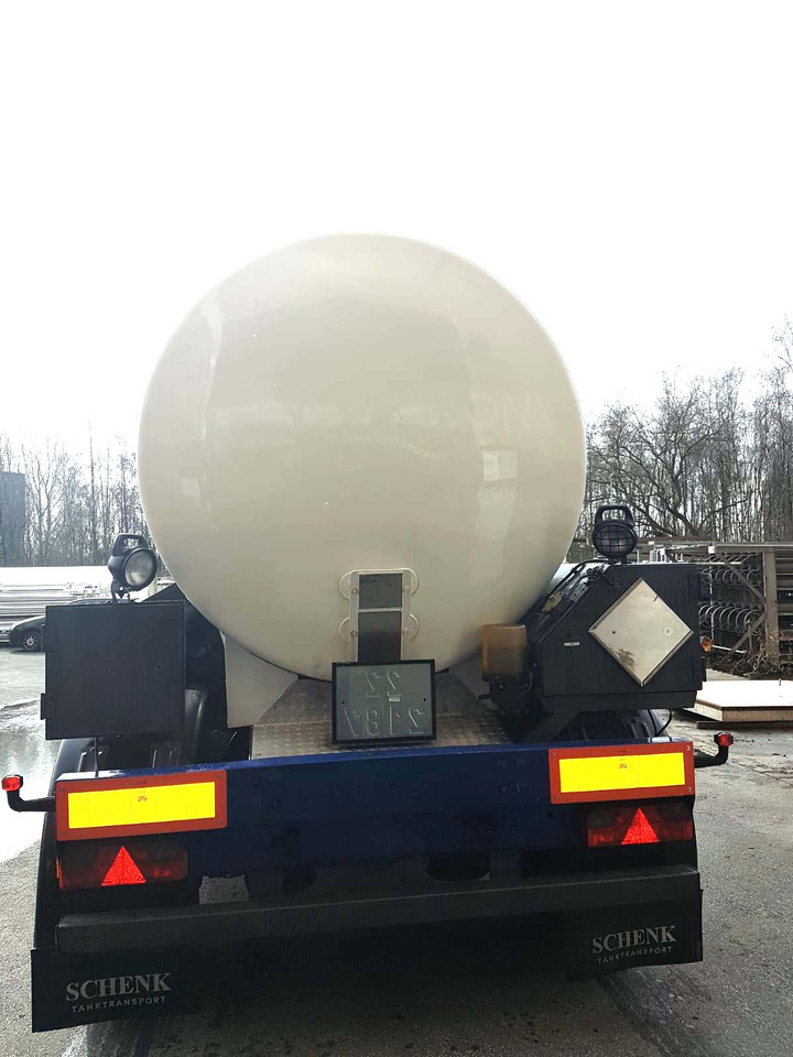 BURG Gas tank semi-trailer used for CO2 Carbon dioxide - نصف مقطورة صهريج: صورة 2 BURG Gas tank semi-trailer used for CO2 Carbon dioxide - نصف مقطورة صهريج: صورة 2