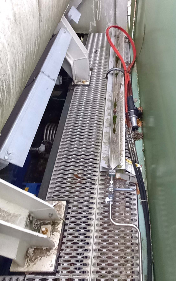 نصف مقطورة صهريج Messer Griesheim Gas tank semi-trailer used for LNG/CNG mobile filling station Methan Gas Cryogenic: صورة 9 نصف مقطورة صهريج Messer Griesheim Gas tank semi-trailer used for LNG/CNG mobile filling station Methan Gas Cryogenic: صورة 9