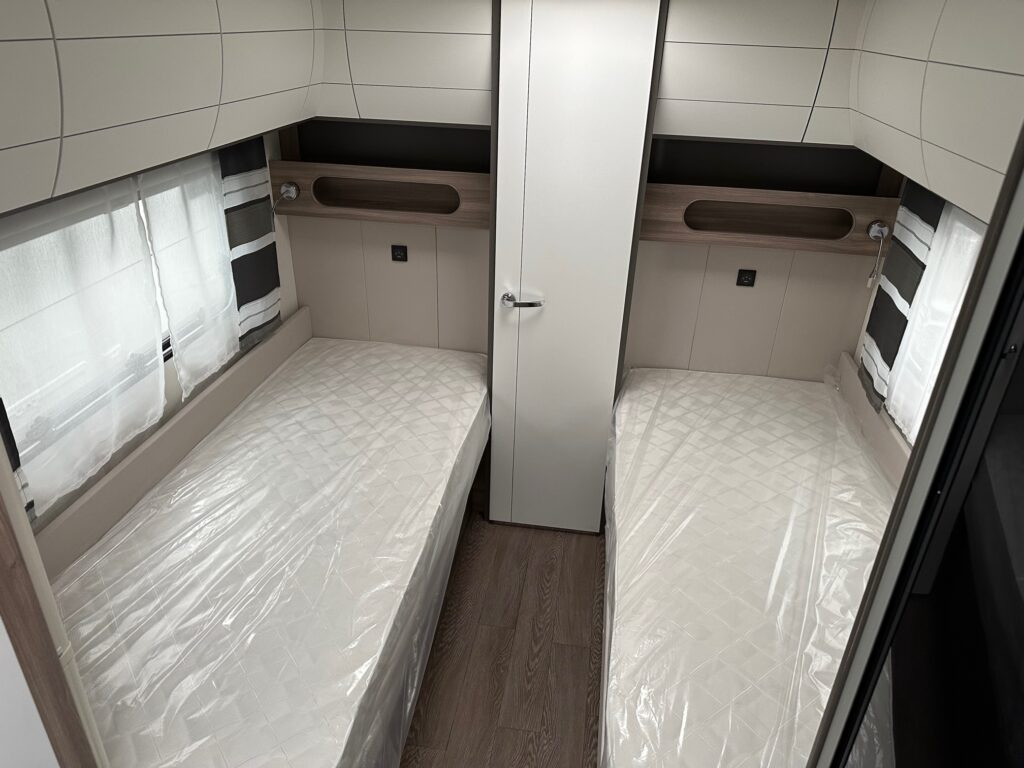 كرفان سحب EXCELLENT EDITION 540 WLU: صورة 9 كرفان سحب EXCELLENT EDITION 540 WLU: صورة 9