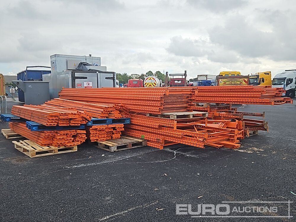11' Pallet Bay Racking - رف مستودع: صورة 1 11' Pallet Bay Racking - رف مستودع: صورة 1
