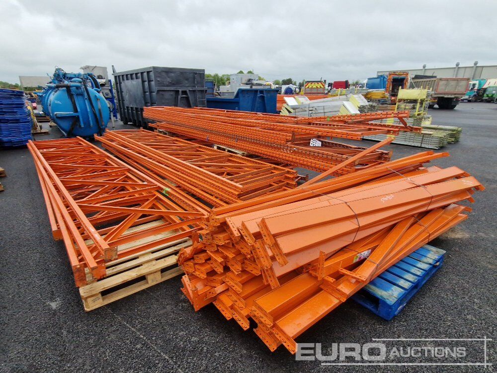 11' Pallet Bay Racking - رف مستودع: صورة 1 11' Pallet Bay Racking - رف مستودع: صورة 1