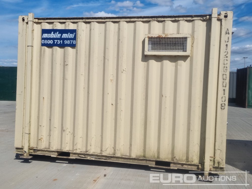 12' x 9' Toilet Block - حاوية شحن: صورة 4 12' x 9' Toilet Block - حاوية شحن: صورة 4