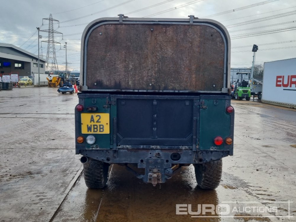 1995 Land Rover 110 Defender - شاحنة البيك أب: صورة 4 1995 Land Rover 110 Defender - شاحنة البيك أب: صورة 4