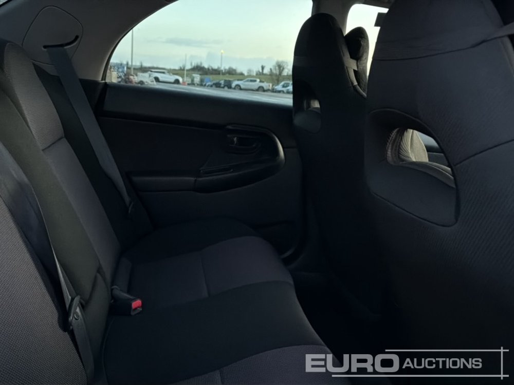 سيارة 2001 Subaru Impreza: صورة 16 سيارة 2001 Subaru Impreza: صورة 16