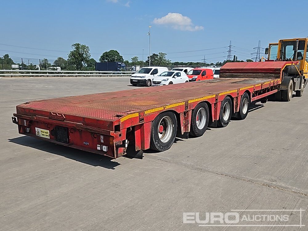 2003 Nooteboom 4 Axle Extendable Step Frame Low Loader Trailer, Outriggers, Rear Steer - نصف مقطورة بلودر منخفض: صورة 5 2003 Nooteboom 4 Axle Extendable Step Frame Low Loader Trailer, Outriggers, Rear Steer - نصف مقطورة بلودر منخفض: صورة 5