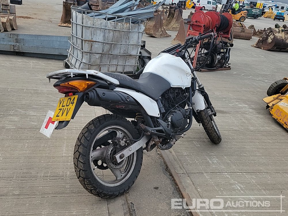 2004 Honda XL125 - دراجة نارية: صورة 5 2004 Honda XL125 - دراجة نارية: صورة 5