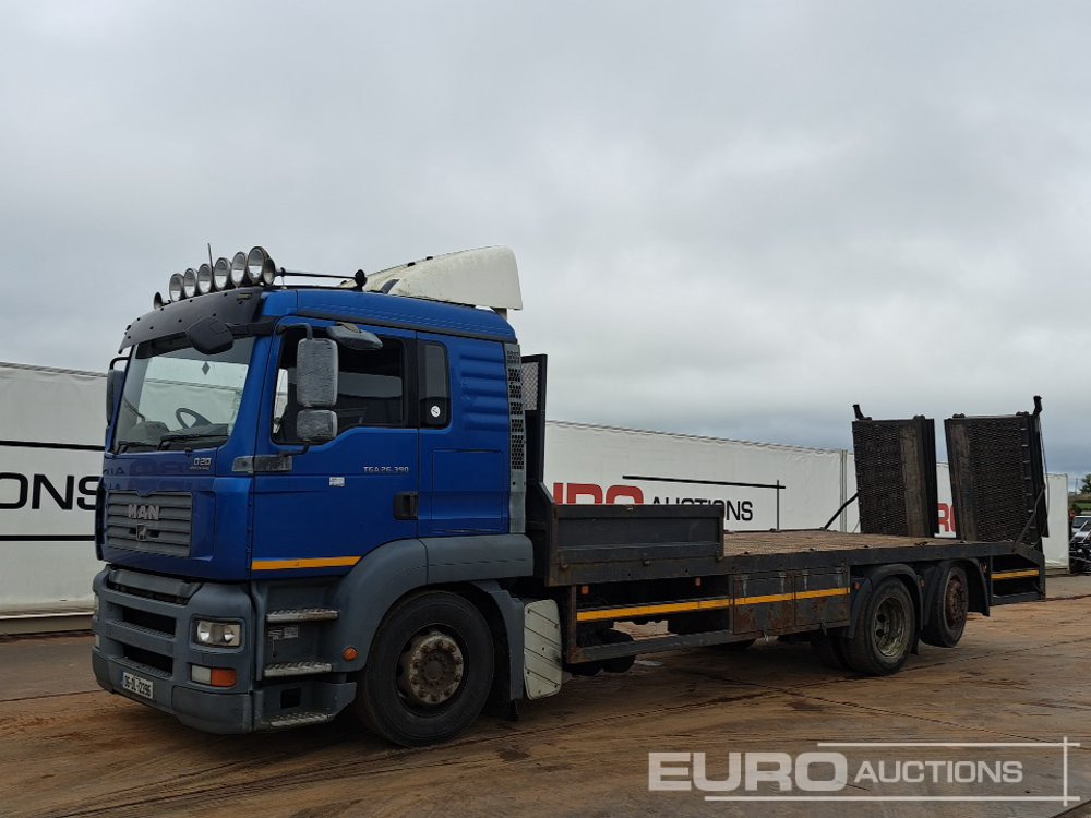 2006 MAN TGA26-390 - شاحنات مسطحة: صورة 1 2006 MAN TGA26-390 - شاحنات مسطحة: صورة 1