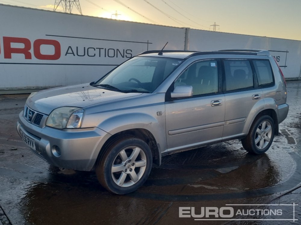 2006 Nissan X-Trail - سيارة دفع رباعي: صورة 1 2006 Nissan X-Trail - سيارة دفع رباعي: صورة 1